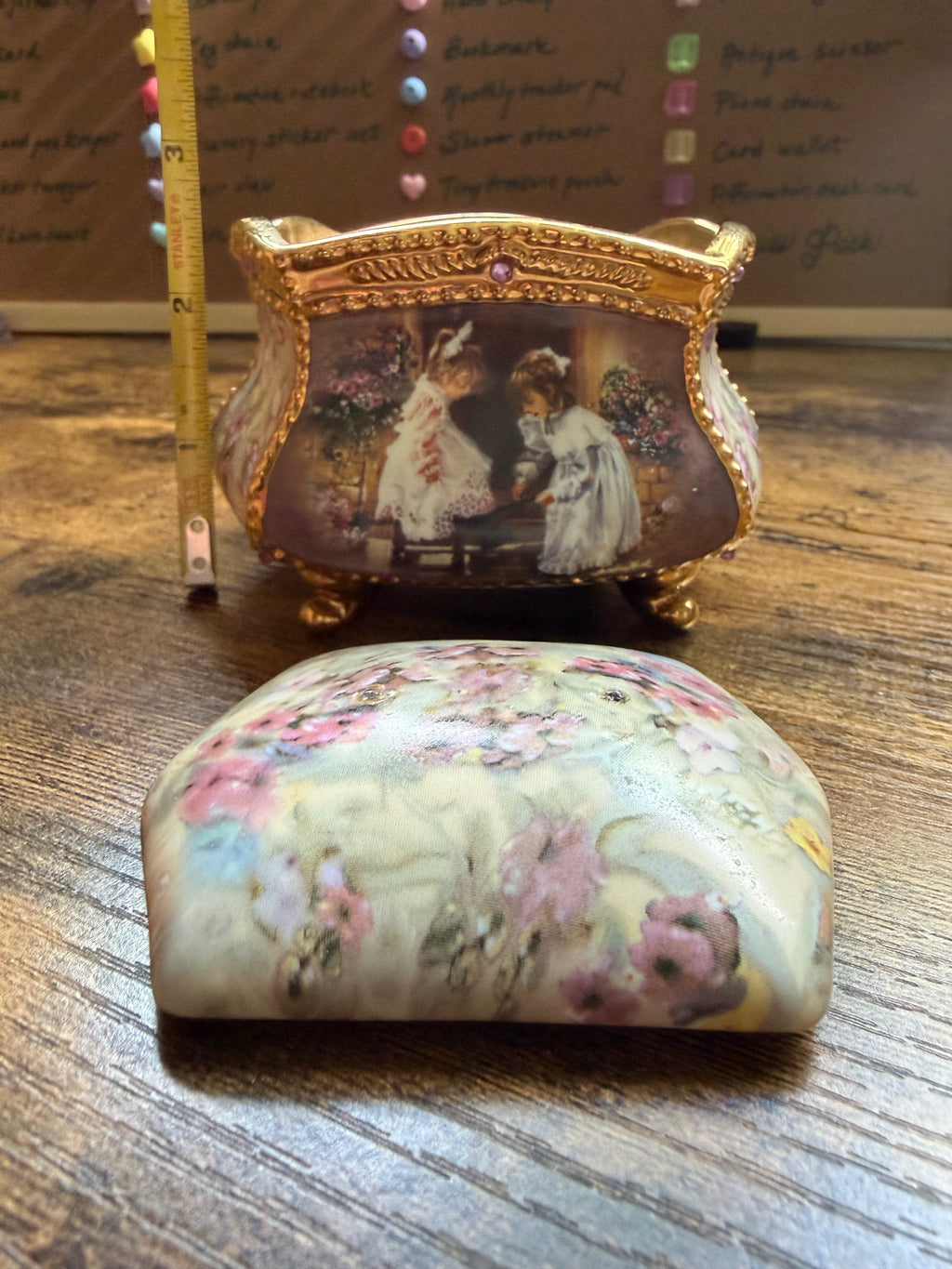 Antique Ceramic Sisters Themed Music Box 🎶✨ — Large Jewelry & Keepsake Storage